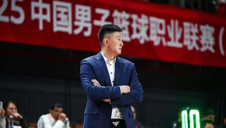 赵睿和刘传