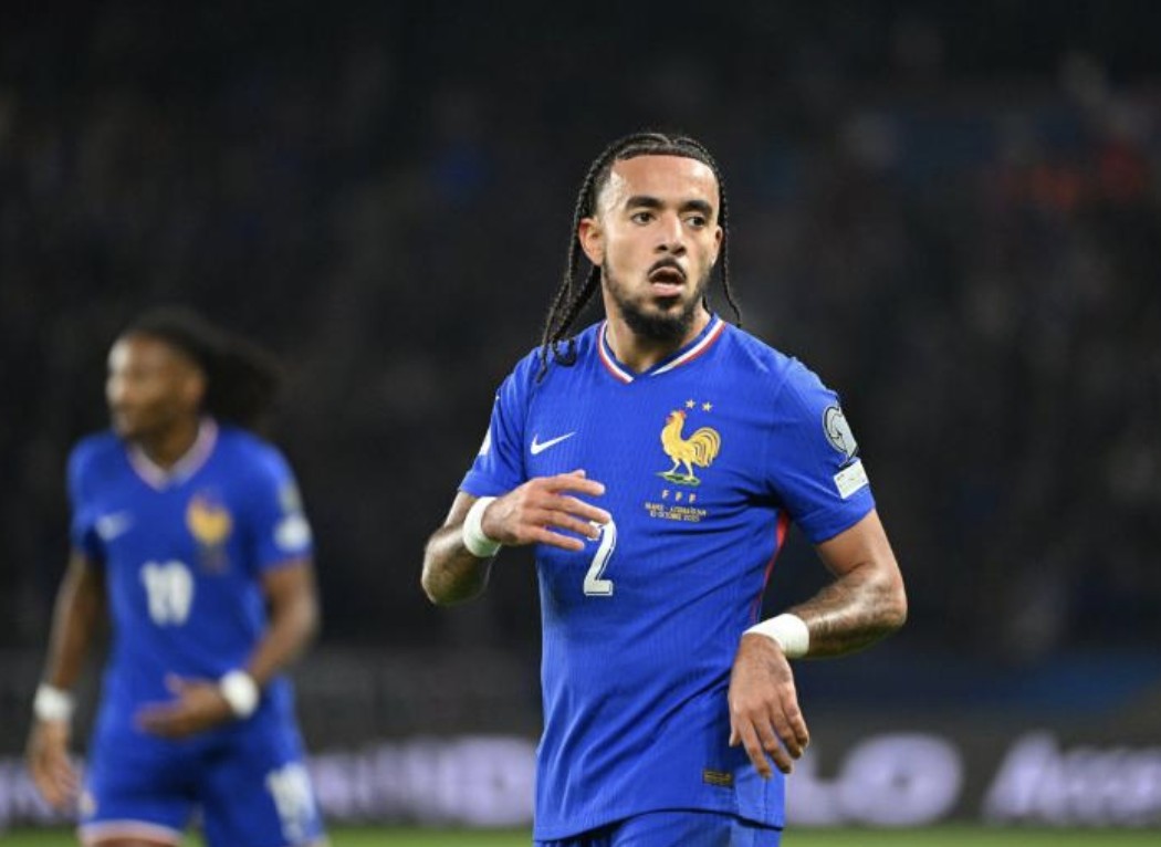 古斯托表示, 德尚在中场, class 古斯托表示, 德尚在中场, class