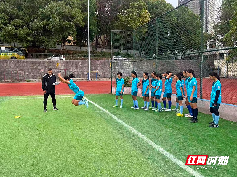 旨在通过分, img, img 旨在通过分, img, img