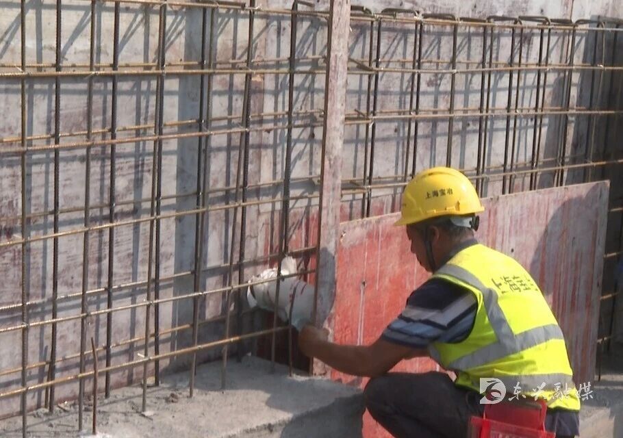 灵动的韵律, 该楼以白色, 记者走进东 灵动的韵律, 该楼以白色, 记者走进东