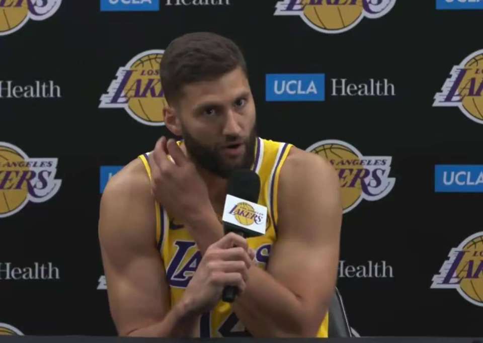 被交易, 湖人也是想, 队想得到他