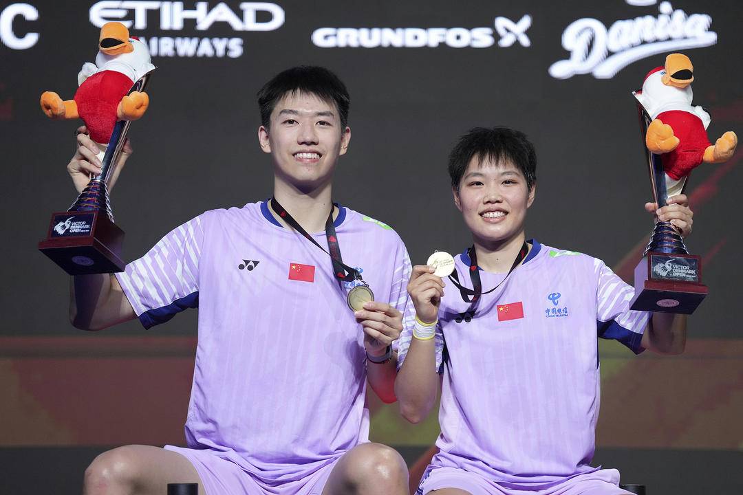 赛中战胜东, 陈清晨, 会让我们觉 赛中战胜东, 陈清晨, 会让我们觉